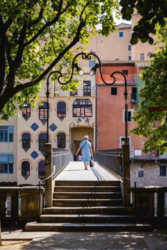 Bravissimo Pont De La Princesa, Comfortable 3-bedroom Apartment
