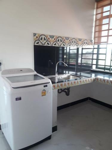 Khun Pich Apartments