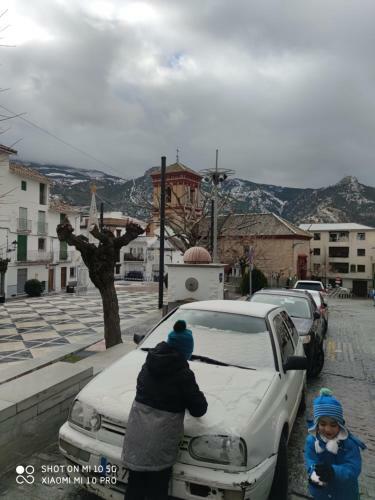 Apartamento Vivienda En El Centro De Guejar Sierra