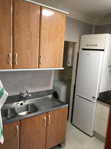 Apartamento Vivienda En El Centro De Guejar Sierra