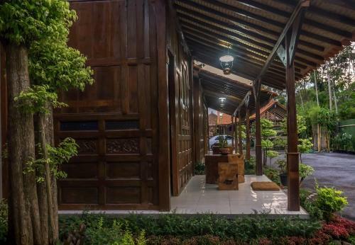 Hotel The Omah Borobudur
