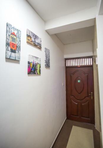 Hotel Maple Tree Residencies