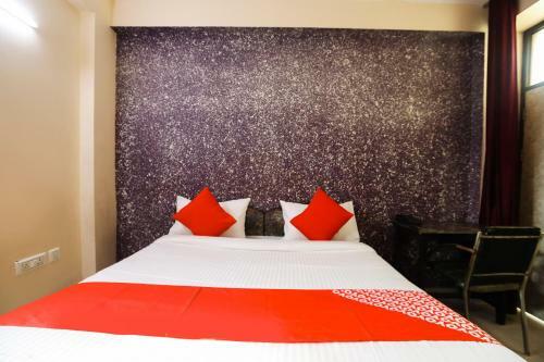 Hotel Spot On 39428 Diamond Swift