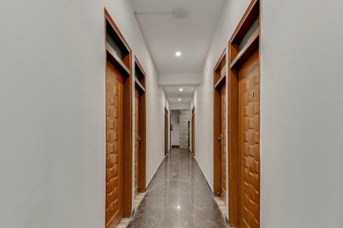 Hotel Collection O 16840 Skyheight Residency