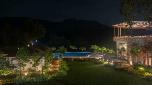 Hotel Nirva Resort