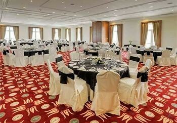 Hotel Praia Del Rey Marriott Golf And Beach Resort