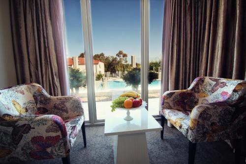 International On The Water Hotel