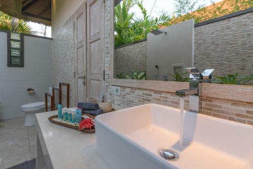 Hotel Inbalance Resort