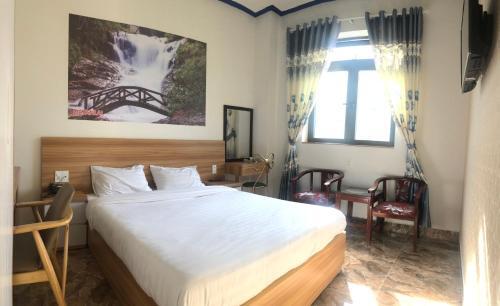 Hotel Kh�ch S?n Minh Chung