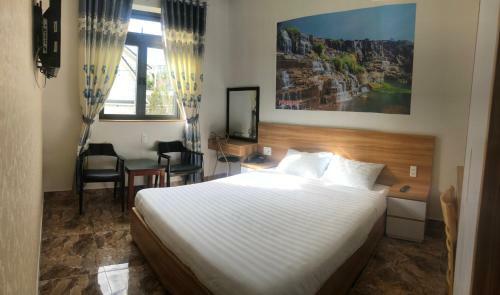 Hotel Kh�ch S?n Minh Chung