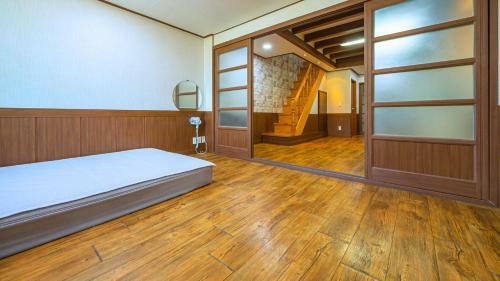 Songrim Hanok Pension