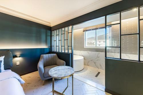 Brown Dot Hotel Gyeongju