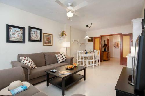 Fant�stico Apartamento de 3 Habitaciones Cerca de La Playa