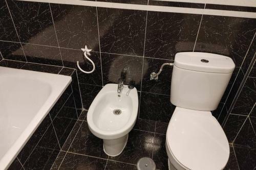 Apartamento En Urbanizaci�n Primera L�nea de Playa