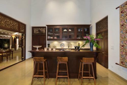 Villa Abiman