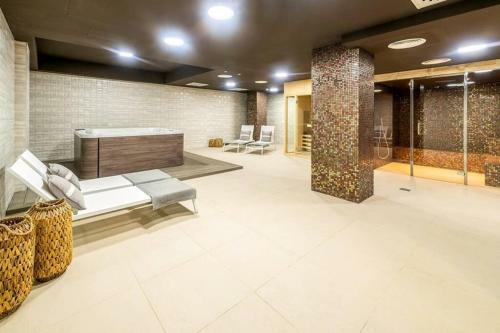 New Apartment - Close To Sea - Pool - Sauna