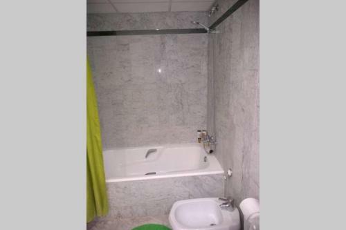 Apartamento Fuengirola , Beach, Centre ,balcony With Seaview, For 4 Persons