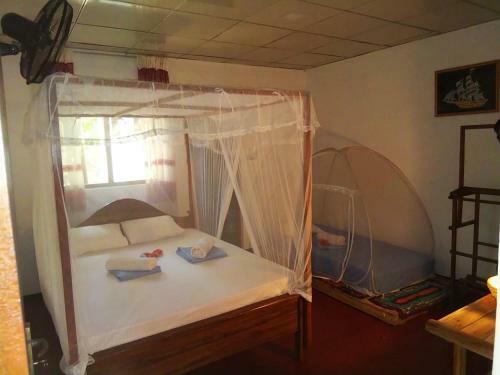 Bed & Breakfast Bamboo Home Stay Hiriketiya