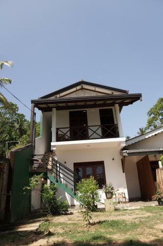 Hotel Surf Nest Hiriketiya