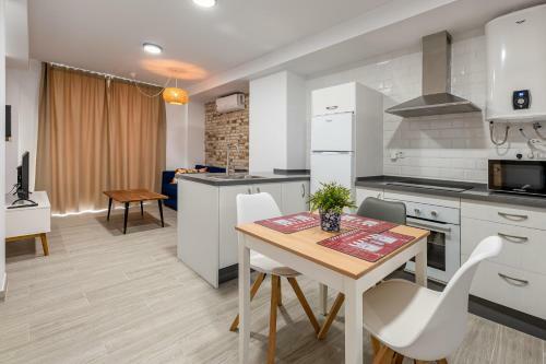 Apartamento La Trinidad Suites