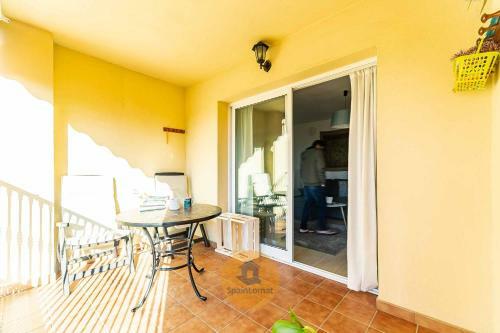 Nice 2 Bedroom Apartment For Family In Los Pacos