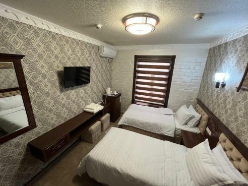 Hostal Hotel Grand Marakand