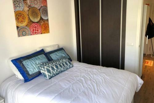 Bonito Y Pr�ctico Apartamento Cerca De La Playa