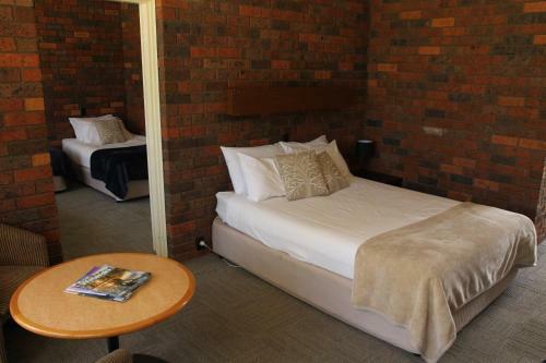 Bonnie Doon Hotel Motel