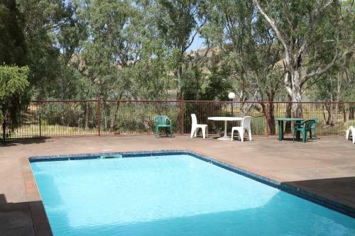 Bonnie Doon Hotel Motel