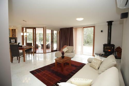 Villa Aurora Cottages Bush Retreat