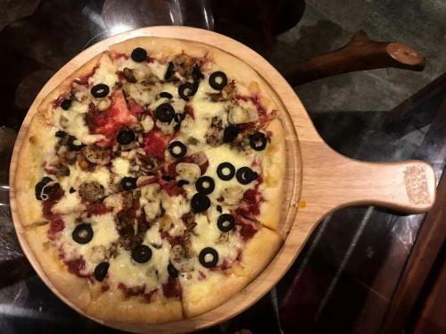 Radin Pearl Hotel & Beach Club