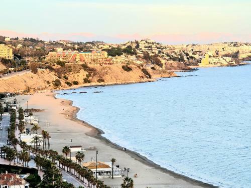 Mar Y Luz Front Sea Views Eco Apartment Fuengirola