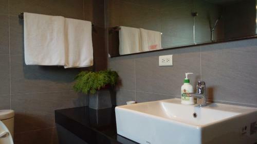 After The Court Chiaohsi