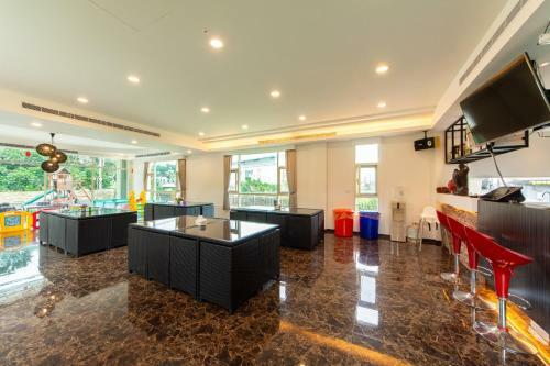 Meteoric Villa