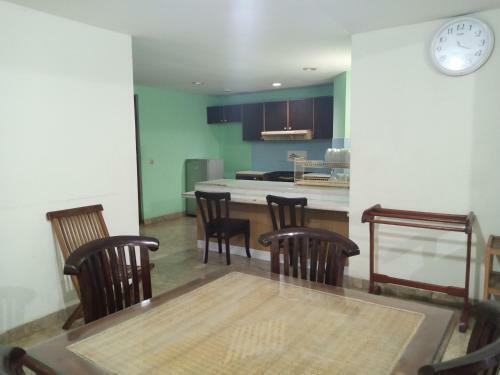 Apartamento Kondominium Pantai Carita- Wawan