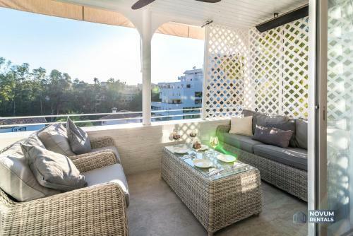 Apartamento Stunning 4-bdrm Townhouse With Sea Views