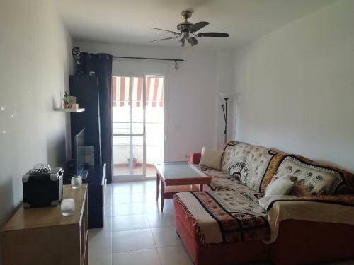 Apartamento En Fuengirola Con Piscina Y Parking