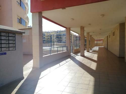 Apartamento En Fuengirola Con Piscina Y Parking
