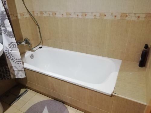 Apartamento En Fuengirola Con Piscina Y Parking