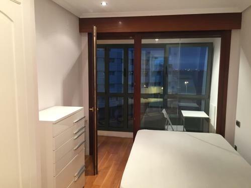 Apartamento Primera L�nea Playa+parking Gratis