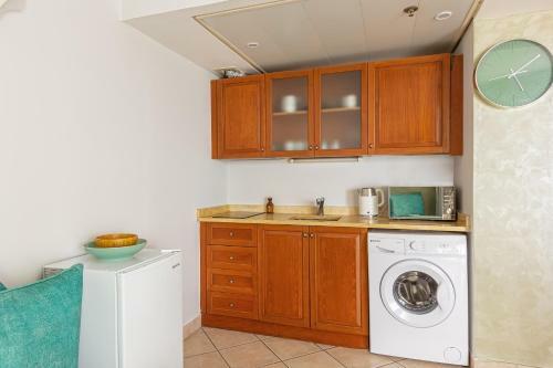 Apartamento Leonardo Sea View Residence