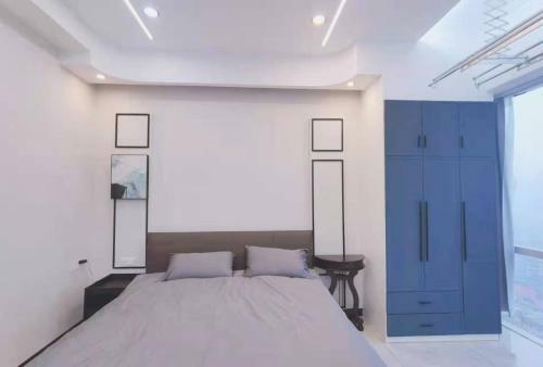 Qianjiang Apartment