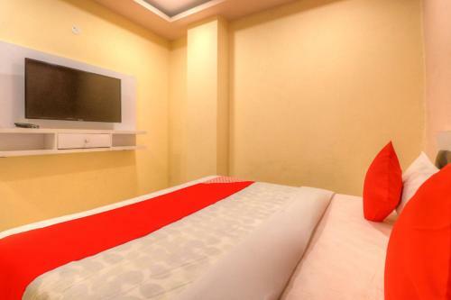 Oyo 67351 Hotel Deep Plaza