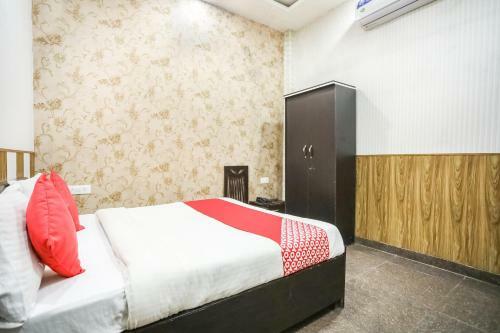 Oyo Flagship 68712 Hotel Kashish