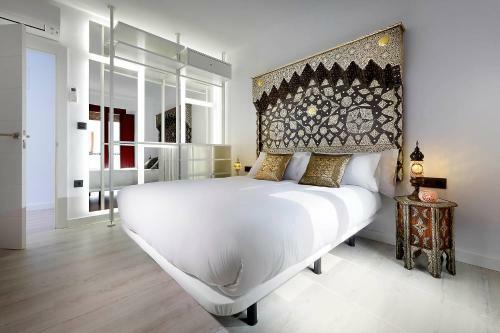 Art Chapiz Apartments