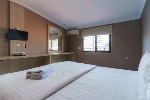 Hotel Koolkost @ Taman Simprug Cikarang