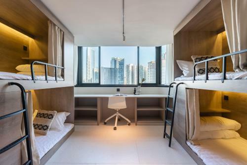 Genial Hostel