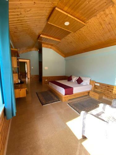 The Sunny Daze Villa