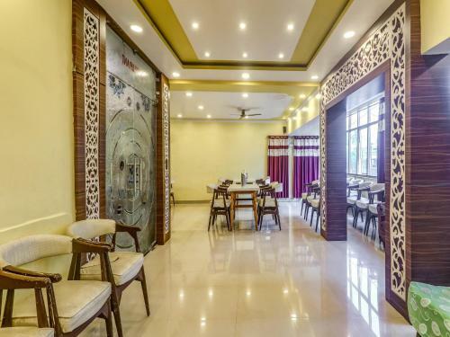 Oyo 82203 Hotel Apsara