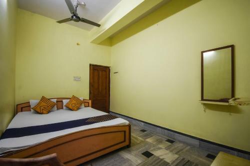 Hotel Rajmahal